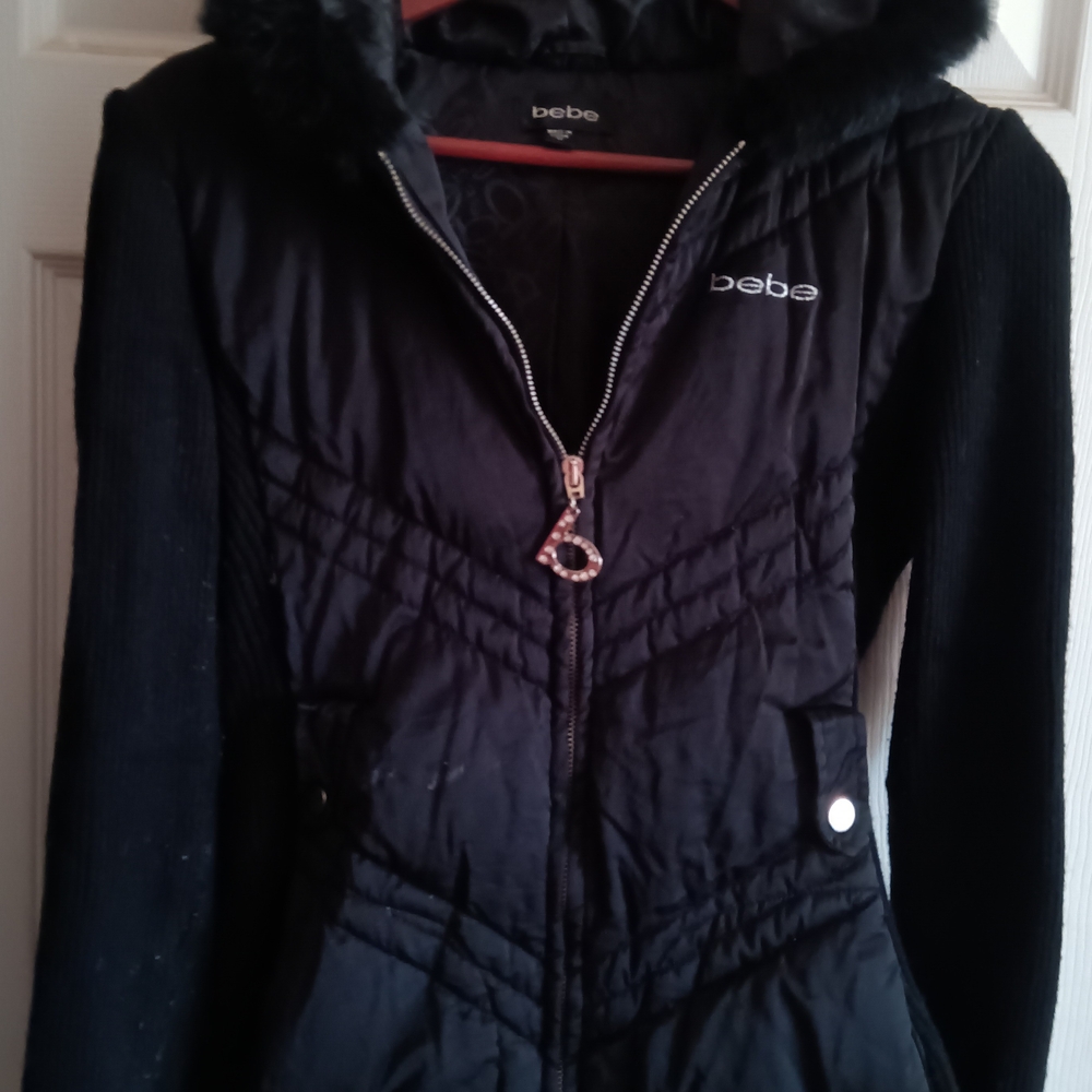 Bebe Black Puffer Jacket with Diamond Stitching